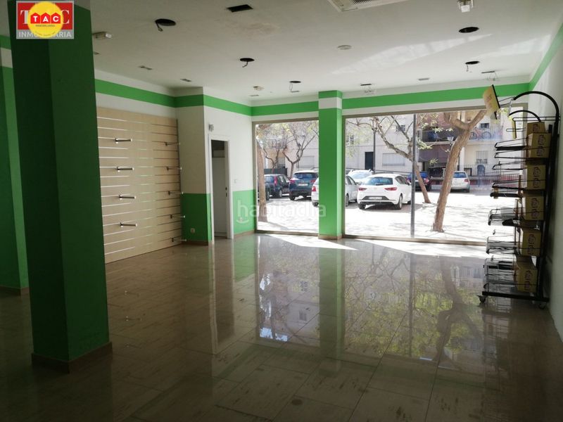 Foto bdd6686b-8ab3-46e1-a289-2a5ac9c947cb. Lloguer local comercial a Lepe