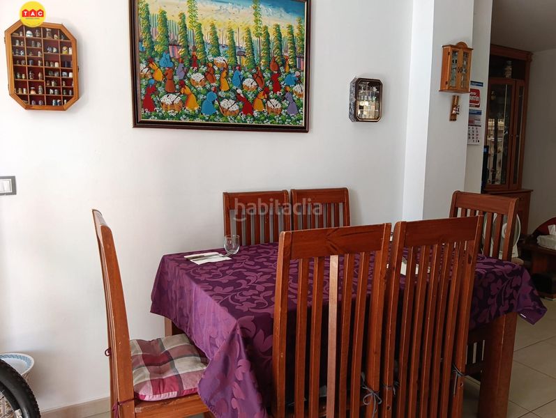 Foto dea43e74-e33f-4993-a046-b7e61a3f887b. Maison avec parking dans Lepe