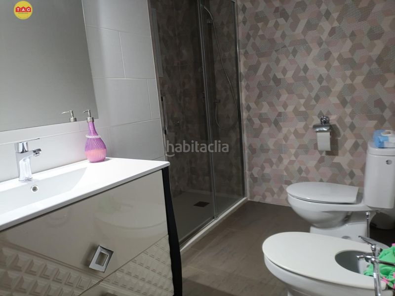 Foto 68f3d6c4-a409-4c11-bd17-30c188a5f546. Casa amb piscina a Lepe