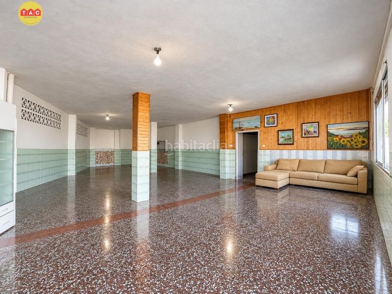 Foto b92da48f-d9f4-43ce-81aa-e794780f0f68. Casa amb aparcament a Lepe