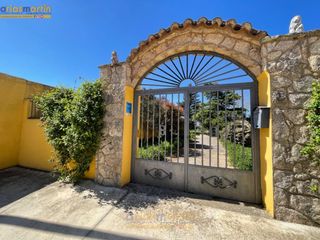 House in Huertos, de los 10. Impresionante propiedad con licencia turística en barbadillo