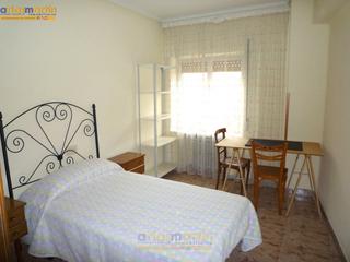 Lloguer Pis  Mara auxiliadora. Atencin estudiantes!! piso en maria auxiliadora  4 dormitorios