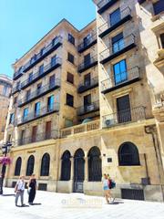 Alquiler Piso en Toro 33. Estudiantes!! calle toro, junto plaza mayor. servicios centrales