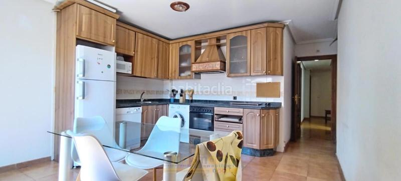 Foto 248e034b-4daa-47a0-ab25-1a6fdcc16336. Miete etagenwohnung mit heizung in San Vicente - Las Úrsulas Salamanca