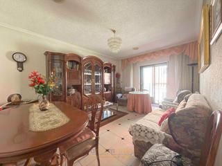 Pis en Andalucia 9. Piso en pizarrales con gran garaje cerrado y patio