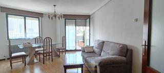 Lloguer Pis  Conde don vela. Piso 3 habitaciones , 2 baños junto torres villarroel