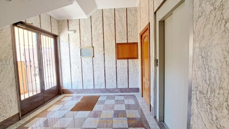 Foto 76eb1c77-8359-4046-9ede-7c4c4bbae9e8. Alquiler ático en santiago madrigal 22 ático apartamento con piscina comunitaria y garaje en Salamanca