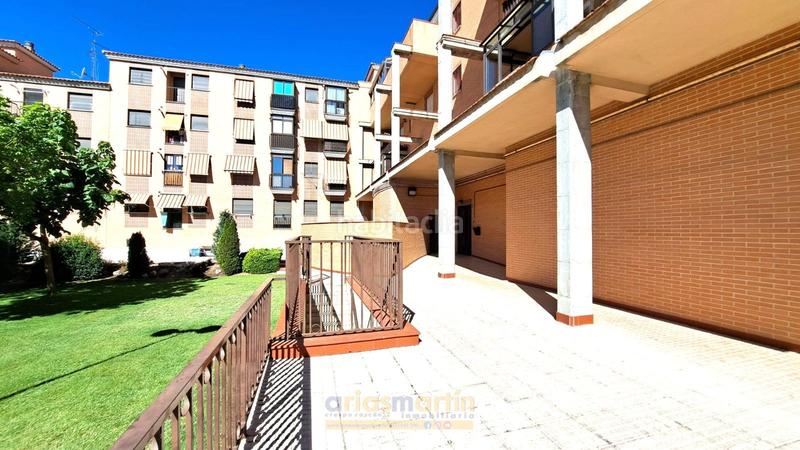 Foto 7d8916e7-f8c6-431e-9be7-0e1b01a81134. Alquiler ático en santiago madrigal 22 ático apartamento con piscina comunitaria y garaje en Salamanca