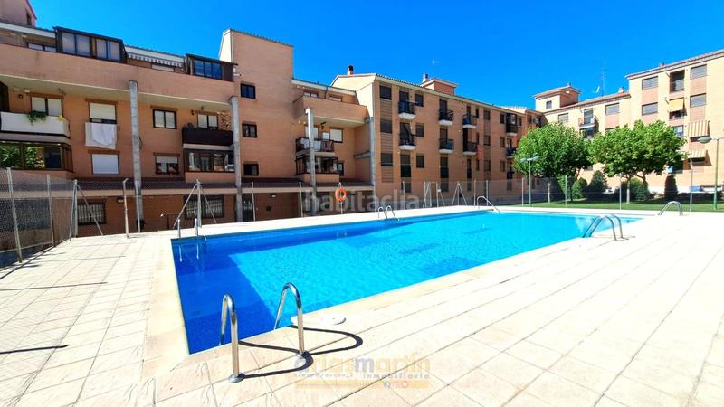 Foto f16256ad-a0cf-4fd1-8081-b5c1a5b74be8. Alquiler ático en santiago madrigal 22 ático apartamento con piscina comunitaria y garaje en Salamanca