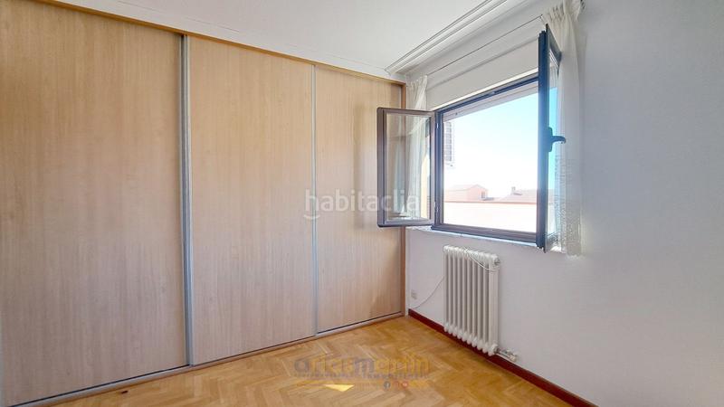 Foto 44b41c85-64df-457e-91a9-e6868ca16f80. Rent penthouse in santiago madrigal 22 in Rollo - Puente Ladrillo Salamanca