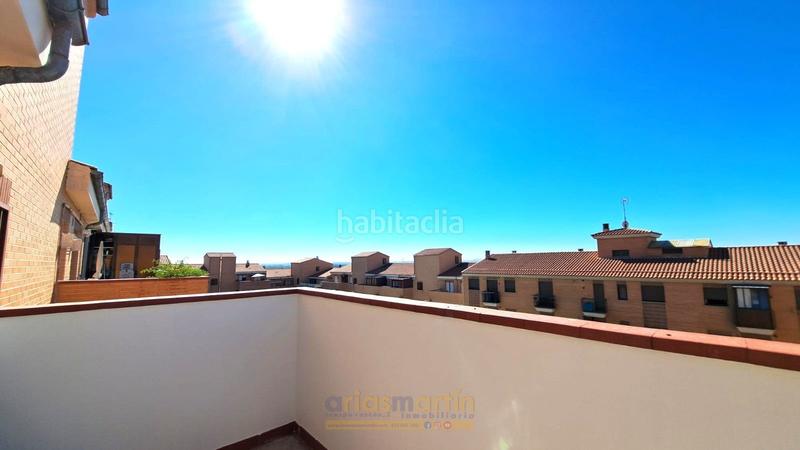 Foto 78f0951c-abc0-453b-bbea-5e05603996f0. Rent penthouse in santiago madrigal 22 in Rollo - Puente Ladrillo Salamanca