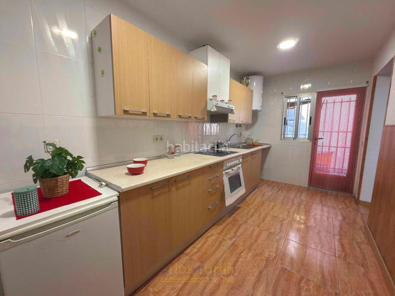 Foto d8b5ffee-ffc8-4243-a218-f932f674fb18. Casa a villegas 25 a Villares de la Reina