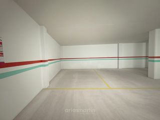 Aparcament cotxe a Victoria, la 76. Plaza de garaje en venta en pizarrales