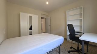 Affitto Appartamento  Italia. Disponible en alquiler con reforma a estrenar 4 dorm y 2 baños