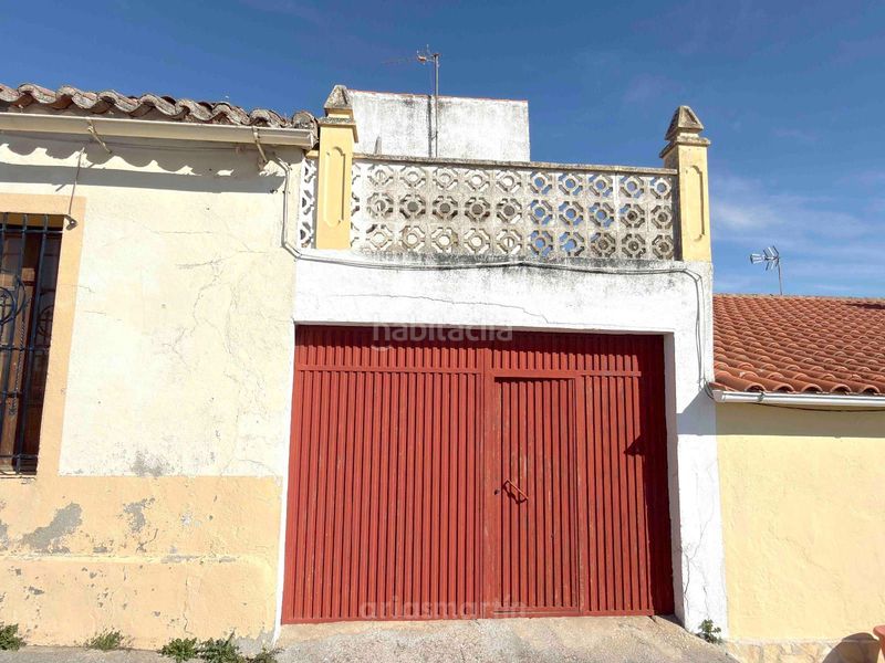 Foto 455ef159-468a-4537-a5f5-bb12210b1b39. Casa amb aparcament a Vecinos