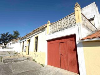 Casa  Aire 1. Garaje con almacén de 43m2 con apartamento en vecinos
