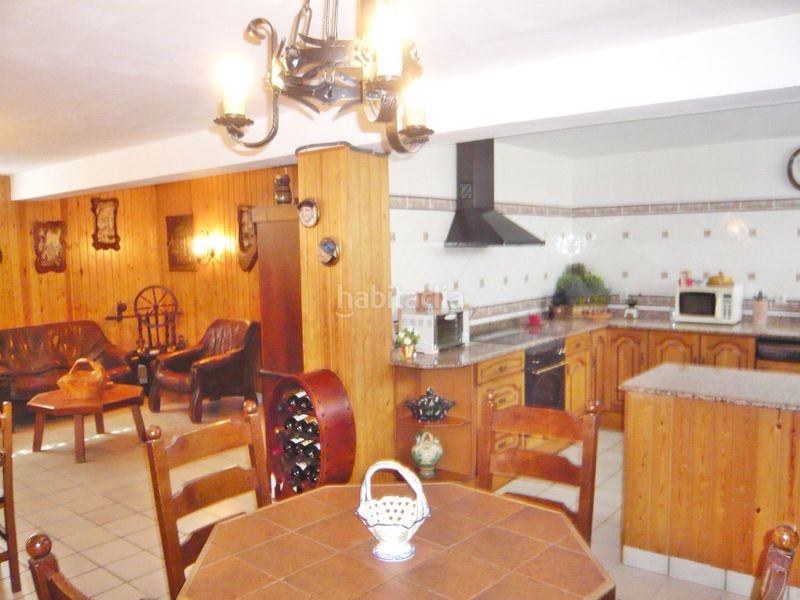 Foto 47ccdce2-8815-46cb-8c22-9f17b5cdd1ed. House with heating parking pool in Zigoitia