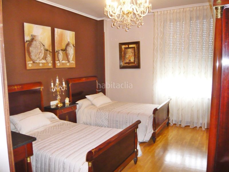 Foto 4d3c47f6-34e6-4847-ab3f-1159bf9fb9e9. House with heating parking pool in Zigoitia