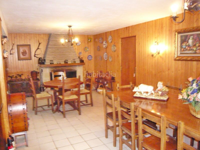 Foto f6e98781-a27a-4d06-80ca-93529f9b5485. House with heating parking pool in Zigoitia