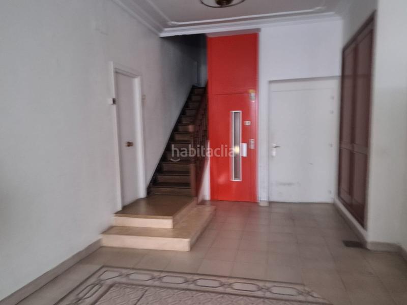 Foto cac75eb9-62c4-4f7a-aa75-ca7f494297f3. Flat with heating in Ensanche Vitoria - Gasteiz