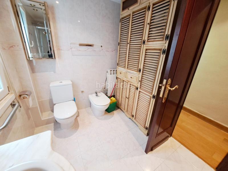 Foto dbb3ef05-97f3-40b7-a369-e62ad6abaede. Flat with heating in Ensanche Vitoria - Gasteiz