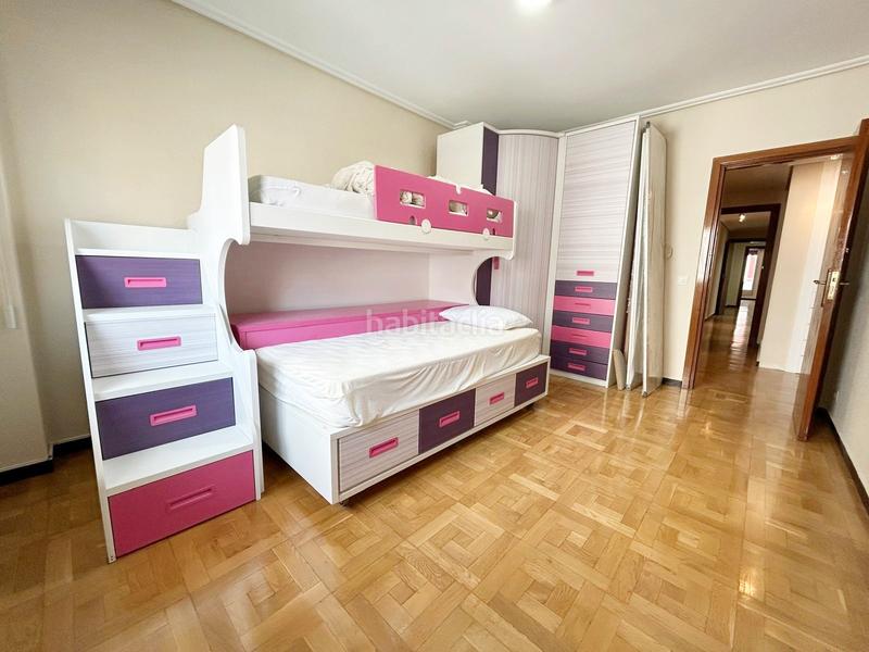 Foto 802675ca-0045-4449-9e8b-98d96d668afa. Piso estupenda vivienda en el centro en Ensanche Vitoria - Gasteiz