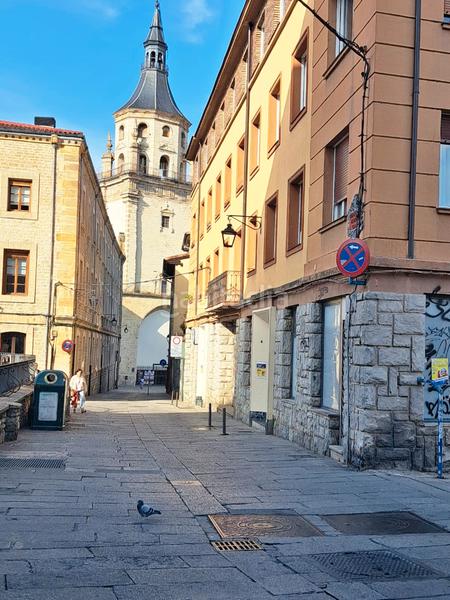 Foto ac9060e9-82d7-4f9f-9641-71eda9470943. Appartement avec chauffage dans Casco Viejo Vitoria - Gasteiz
