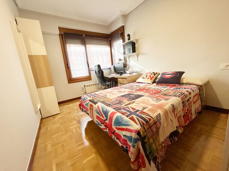 Foto 4c45756b-0e15-4fad-a97f-ccf1e9c46f36. Pis amb calefacció a Txagorritxu Vitoria - Gasteiz