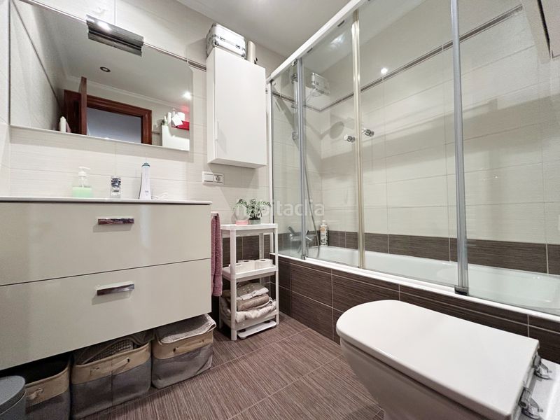 Foto e5f0d36f-69ba-43e2-b166-608502fae2c4. Pis amb calefacció a Txagorritxu Vitoria - Gasteiz