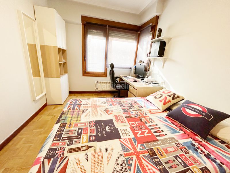 Foto f0fc3fce-59c7-49f8-beca-8336273bf5c7. Pis amb calefacció a Txagorritxu Vitoria - Gasteiz