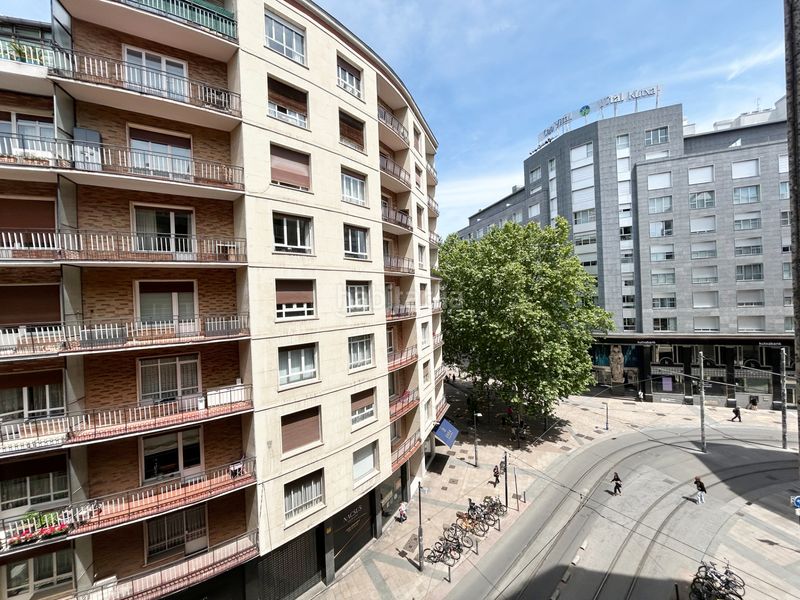 Foto a53cc812-1ff1-4521-9319-da5237c78337. Pis amb calefacció a Ensanche Vitoria - Gasteiz