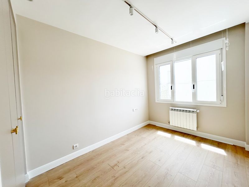 Foto e854586f-ac01-4add-9db4-5ca4010d44b8. Pis amb calefacció a Ensanche Vitoria - Gasteiz