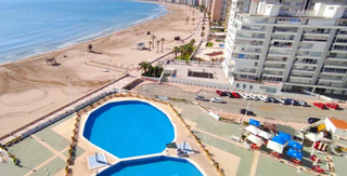 Apartament en Carrer jaume roig 6. Maravilloso apartamento en primera lnea de la playa de el raco