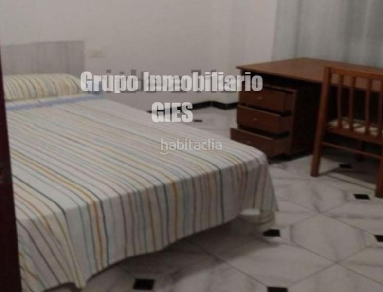 Foto 28961100-4d71-4715-8b1c-161f90c1c4e5. Chalet in carrer mar blau n-04 12 in Mareny Blau Sueca