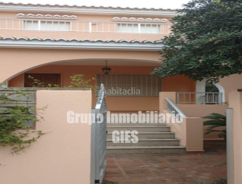 Foto 2ecc3ba4-2436-4460-bbce-0076898a63ae. Chalet in carrer mar blau n-04 12 in Mareny Blau Sueca