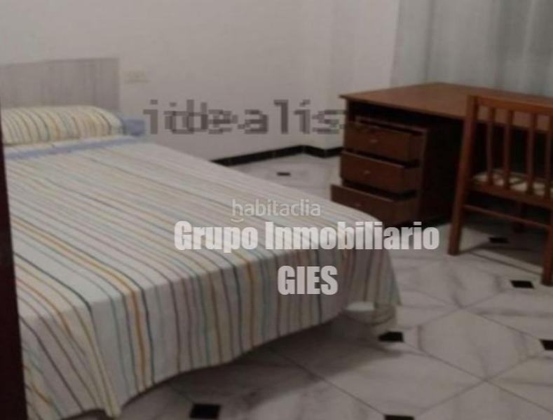 Foto 5c857c0b-f75d-4519-9657-2c30277cfa49. Chalet in carrer mar blau n-04 12 in Mareny Blau Sueca