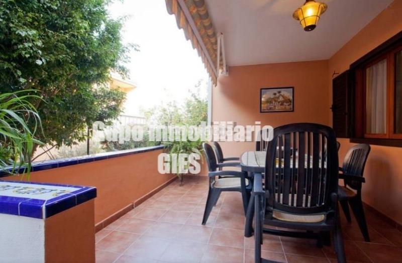 Foto 3ec6f30f-8e51-446f-bded-727e1ddadef8. Maison jumelée dans calle mar blau n-09 18 dans Mareny Blau Sueca