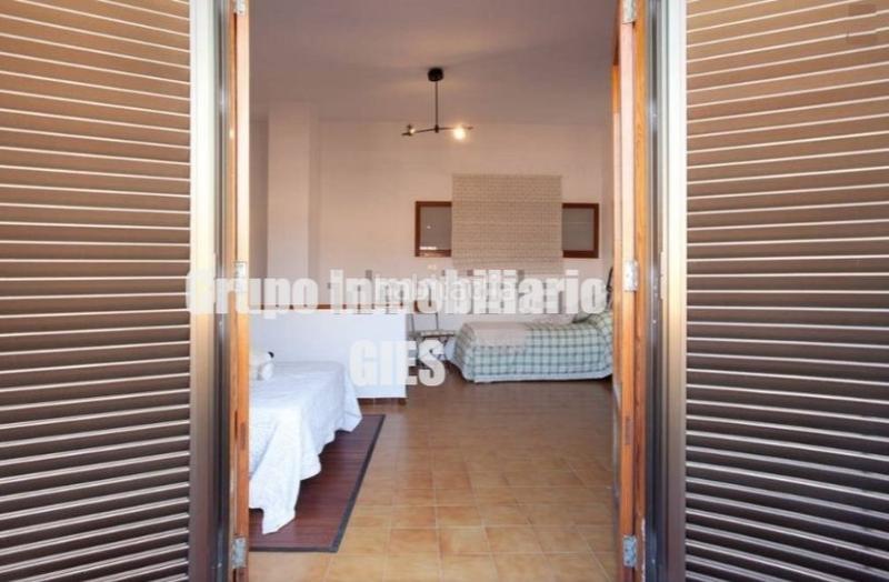 Foto f8705687-e15e-4530-8bd8-65ffbdc550f2. Maison jumelée dans calle mar blau n-09 18 dans Mareny Blau Sueca