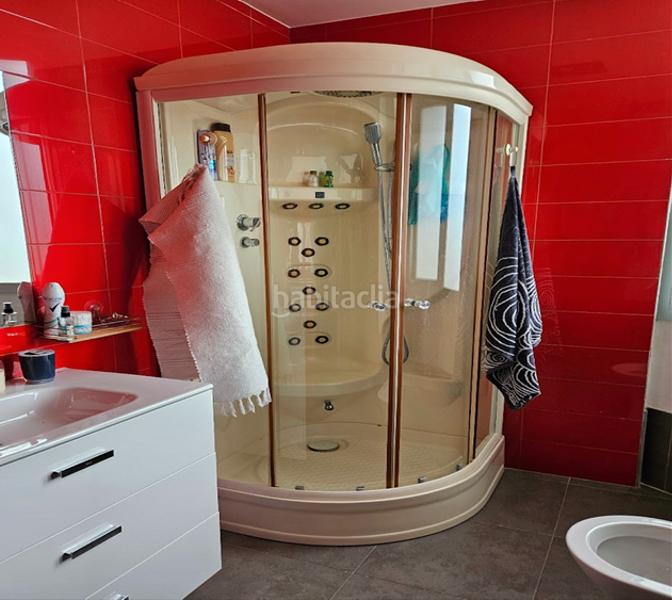 Foto 1f73c9be-b2f6-4313-8ba6-55522eb8c2e6. Xalet a calle de la serra mariola 150 a El Faro Cullera