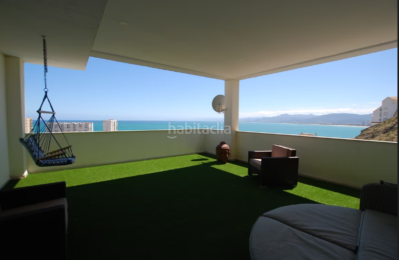 Foto 7671fd6a-927b-4016-a14a-15535112b494. Casa adosada impresionante y exclusiva villa situada en El Faro en Cullera