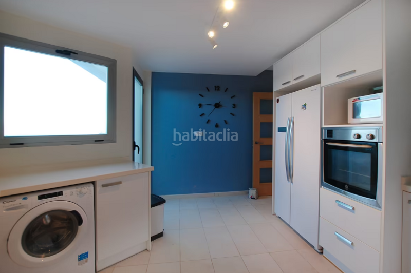 Foto 931fb759-d4f5-4335-9e6f-7c7578e67a59. Casa adosada impresionante y exclusiva villa situada en El Faro en Cullera