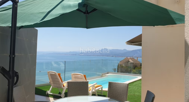 Foto 97bc839c-bf69-49a9-969d-50ac1075a1a2. Casa adosada impresionante y exclusiva villa situada en El Faro en Cullera