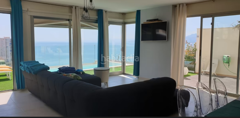 Foto b9ef628d-8965-48e5-af19-d00ee0d5f8f2. Casa adosada impresionante y exclusiva villa situada en El Faro en Cullera