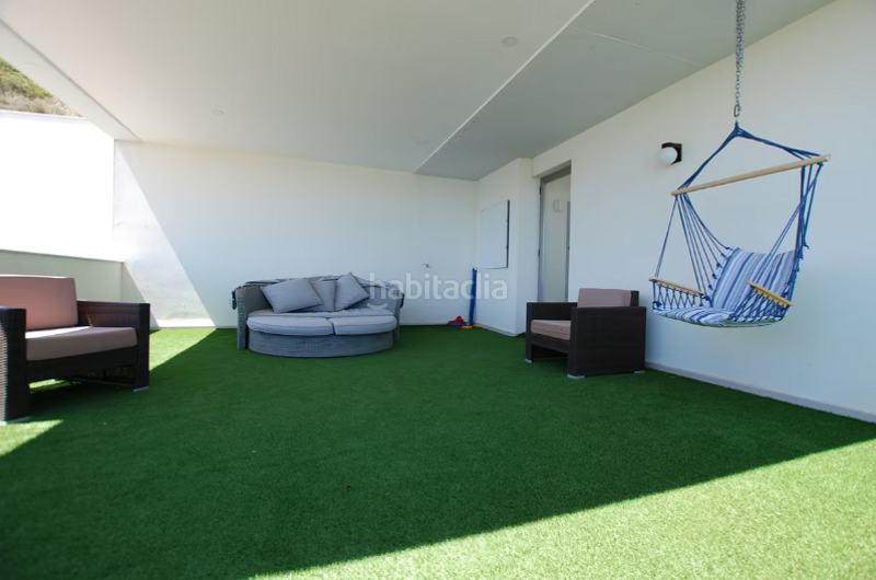 Foto f3e60c43-610d-4b6d-9759-c4fa18a41e09. Casa adosada impresionante y exclusiva villa situada en El Faro en Cullera