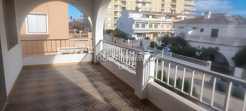 Foto 5f25e26b-ed91-4808-98ae-5ddc6ac78910. Maison jumelée dans carrer del cap de l'albir 12 dans Sueca