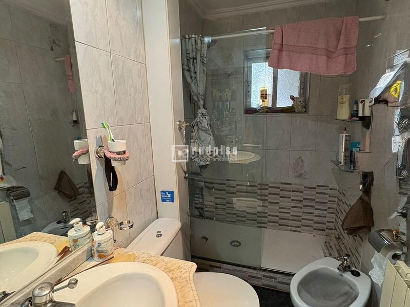 Foto 84338421-ffbf-41b5-9ff0-3de222490862. Piso excelente vivienda calle godella en San Cristóbal Madrid