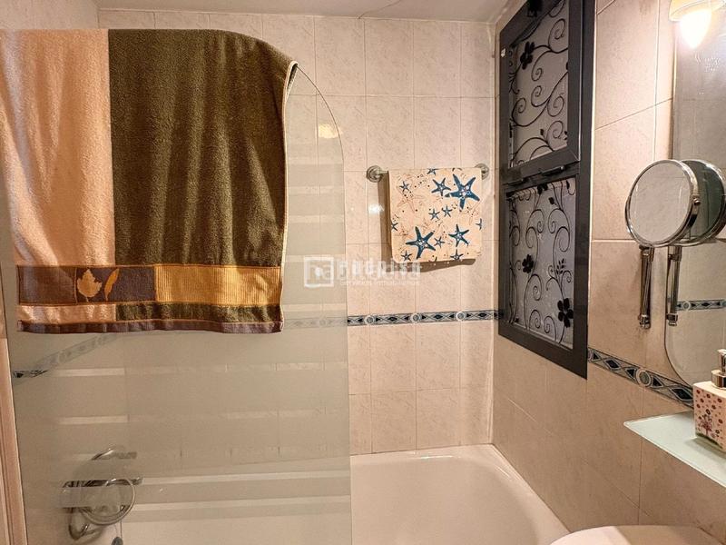 Foto 4a25e97e-eea8-480d-b8ae-5c229c4ed0a8. Flat with heating parking in Villaverde Alto Madrid