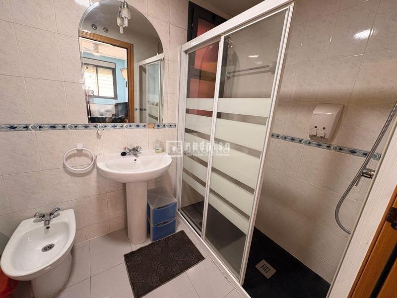 Foto dd30766e-7b32-4094-9fd0-5c846c170151. Flat with heating parking in Villaverde Alto Madrid