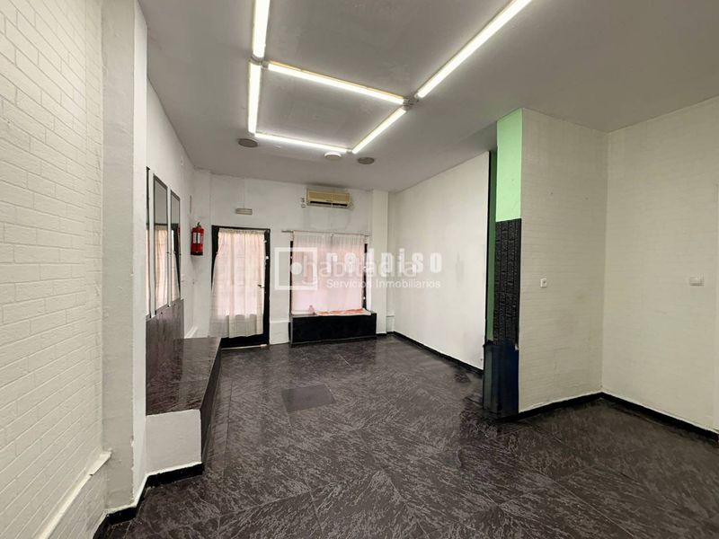 Foto 50a4ea12-dbc4-4c69-9421-bb2853b1d25b. Local comercial a San Cristóbal Madrid