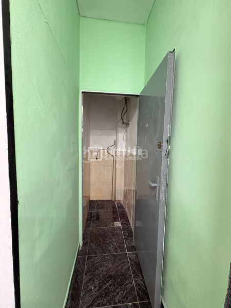 Foto b1a02188-854c-45c7-a862-563e2402630d. Local comercial a San Cristóbal Madrid